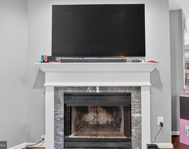 3818 Early Glow Lane - Photo Thumbnail 12