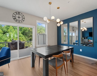 4922 Vista Glen Lane - Photo Thumbnail 11