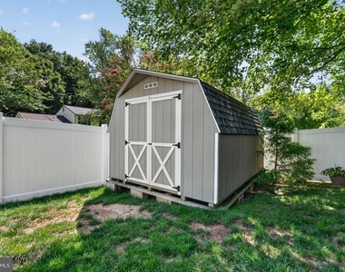 8805 Rosanne Court - Photo Thumbnail 39