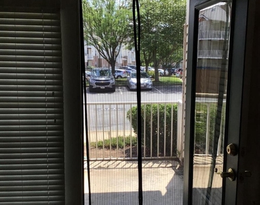 8941 Town Center Cir - Photo Thumbnail 22