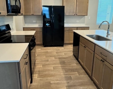 2704 Towy Rd - Photo Thumbnail 37