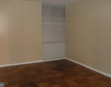 8657 Greenbelt Road - Photo Thumbnail 13