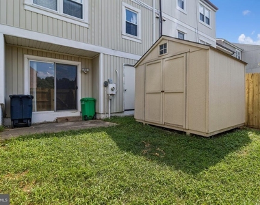 6409 Whitwell Court - Photo Thumbnail 23