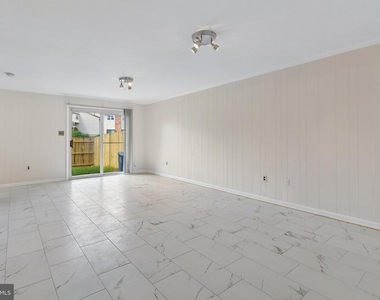 6409 Whitwell Court - Photo Thumbnail 18