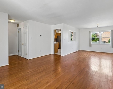 6409 Whitwell Court - Photo Thumbnail 2