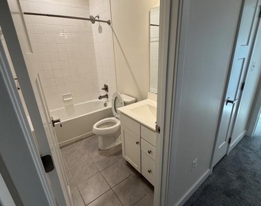 4906 Crest View Drive - Photo Thumbnail 18
