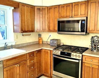 4506 Samar Street - Photo Thumbnail 4