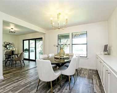 730 Vanguard St - Photo Thumbnail 14