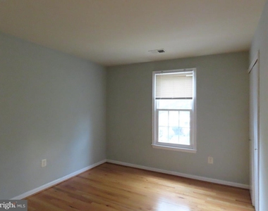 624 Northcliffe Drive - Photo Thumbnail 13