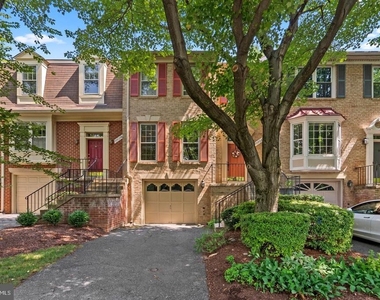 11017 Cedarwood Drive - Photo Thumbnail 29