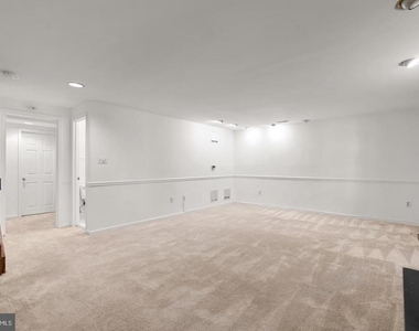11017 Cedarwood Drive - Photo Thumbnail 24