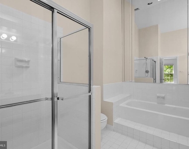 11017 Cedarwood Drive - Photo Thumbnail 17