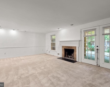 11017 Cedarwood Drive - Photo Thumbnail 23