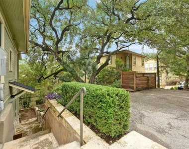 1301 Newning Ave - Photo Thumbnail 23