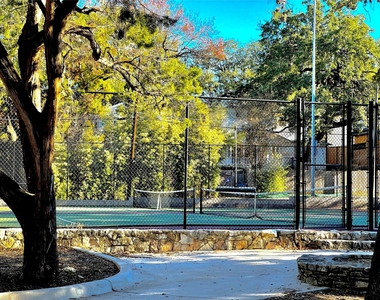 1301 Newning Ave - Photo Thumbnail 25