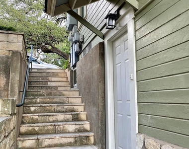 1301 Newning Ave - Photo Thumbnail 22
