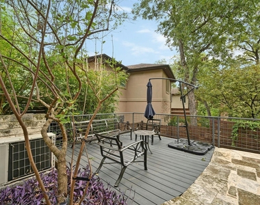 1301 Newning Ave - Photo Thumbnail 12