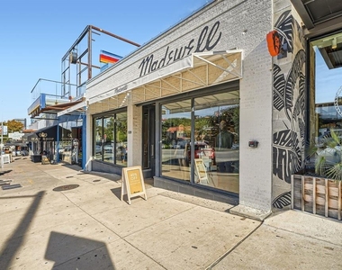 1301 Newning Ave - Photo Thumbnail 32