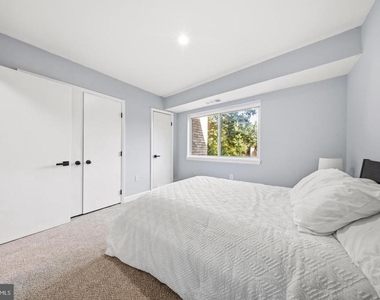 12307 Braxfield Court - Photo Thumbnail 18