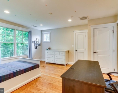6109 Kirby Road - Photo Thumbnail 49