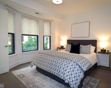 8302 Woodmont Avenue - Photo Thumbnail 10