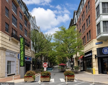 22 Courthouse Square - Photo Thumbnail 20
