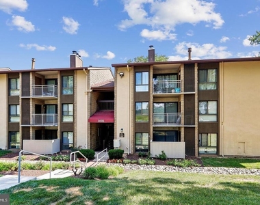 6005 Majors Lane - Photo Thumbnail 1