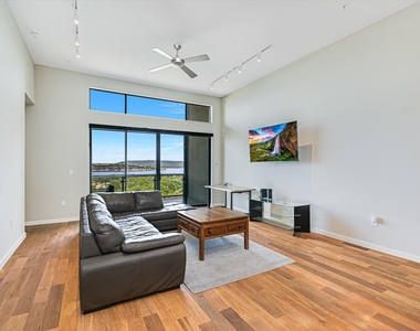 5921 Hiline Rd - Photo Thumbnail 4