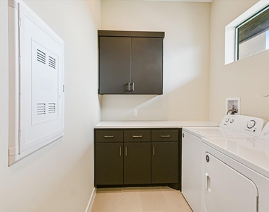 5921 Hiline Rd - Photo Thumbnail 11
