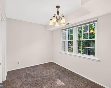 107 Donzen Drive - Photo Thumbnail 8