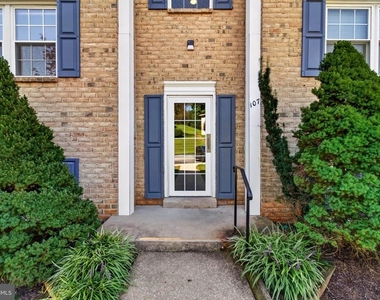 107 Donzen Drive - Photo Thumbnail 1