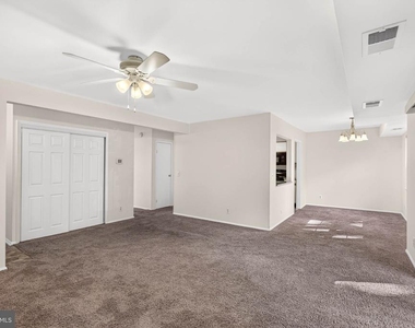 107 Donzen Drive - Photo Thumbnail 7