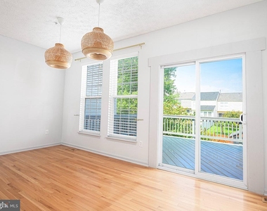 416 Mayapple Court - Photo Thumbnail 14