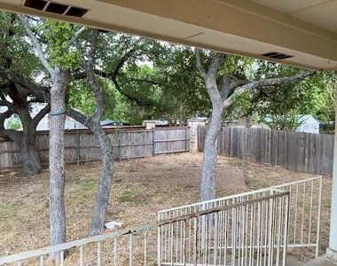 3590 Rock Shelf Ln - Photo Thumbnail 25