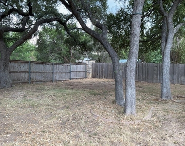 3590 Rock Shelf Ln - Photo Thumbnail 27