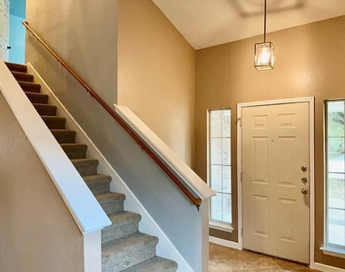 3590 Rock Shelf Ln - Photo Thumbnail 2