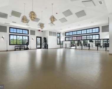 3706 Singleton Terrace - Photo Thumbnail 41