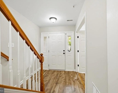 3706 Singleton Terrace - Photo Thumbnail 31