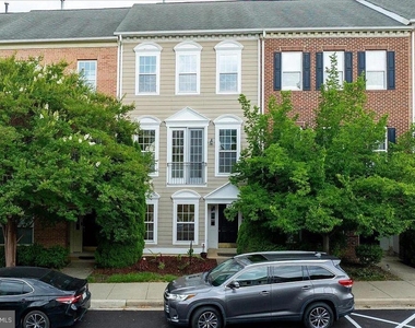 3706 Singleton Terrace - Photo Thumbnail 32