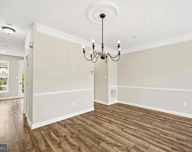 3706 Singleton Terrace - Photo Thumbnail 2