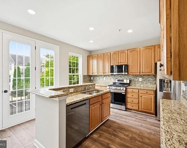 3706 Singleton Terrace - Photo Thumbnail 3