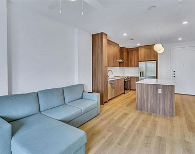 1701 Simond Ave - Photo Thumbnail 12