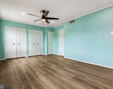 6914 Alex Court - Photo Thumbnail 3