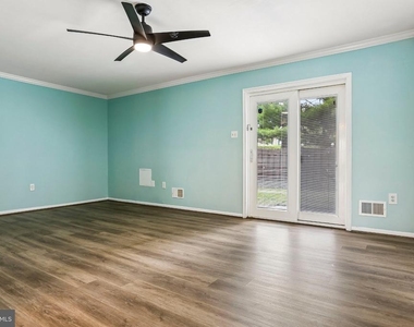6914 Alex Court - Photo Thumbnail 1
