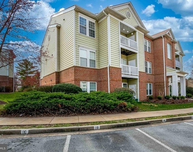 8202 Blue Heron Drive - Photo Thumbnail 2