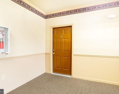 8202 Blue Heron Drive - Photo Thumbnail 5