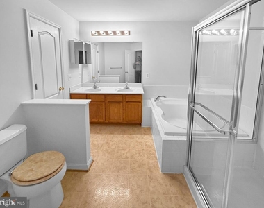 113 Whiskey Creek Circle - Photo Thumbnail 9