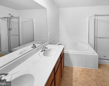 113 Whiskey Creek Circle - Photo Thumbnail 10