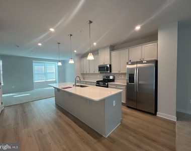 310 Schaffer Drive - Photo Thumbnail 27