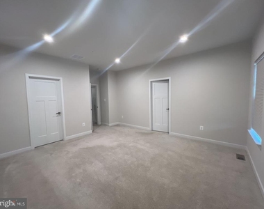310 Schaffer Drive - Photo Thumbnail 20